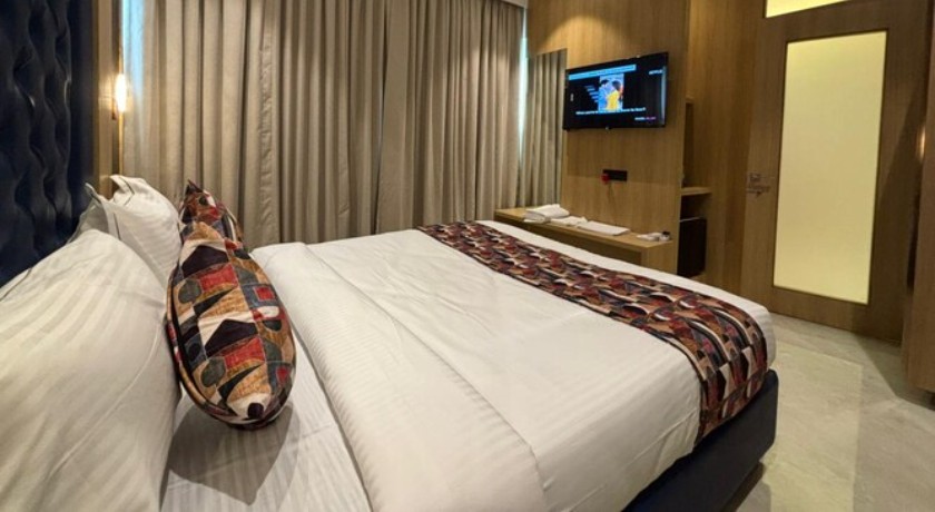 Hotel Imperial Suites in Navi Mumbai