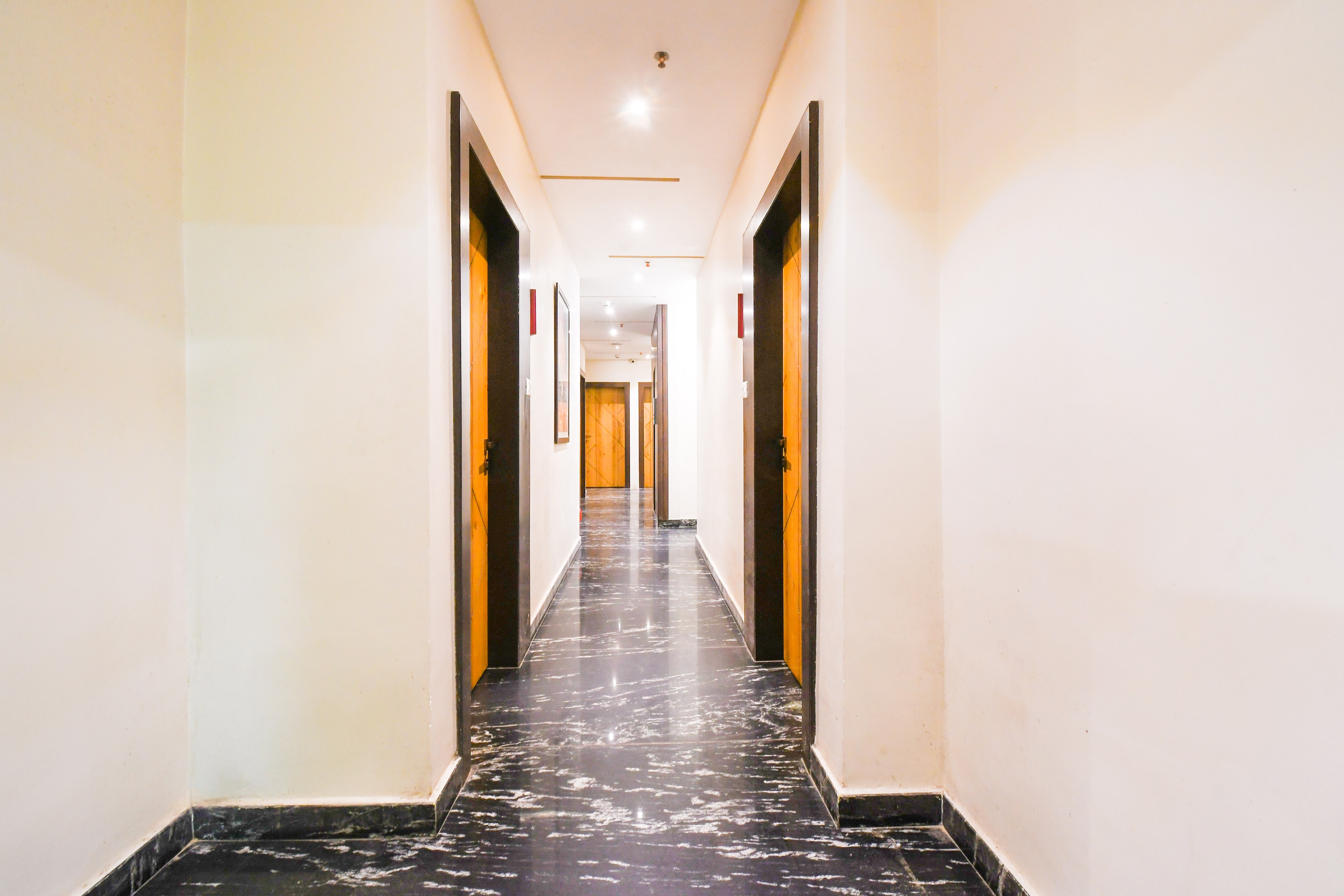 Super Townhouse Marine Drive Puri Formerly Royal Crown in Puri