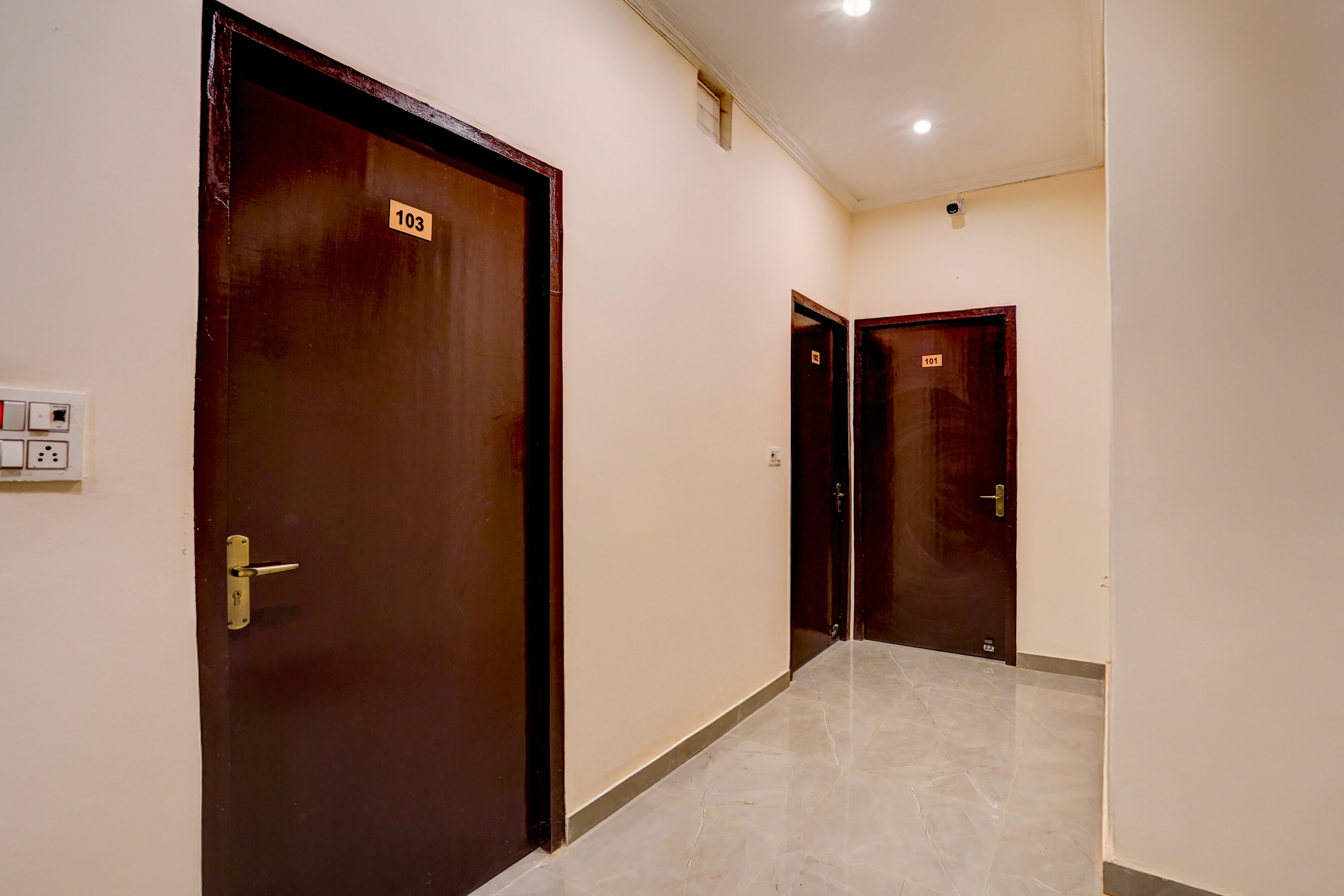 Hotel O Rudrapur Railway Junction Formerly Saffron Residency in Rudrapur