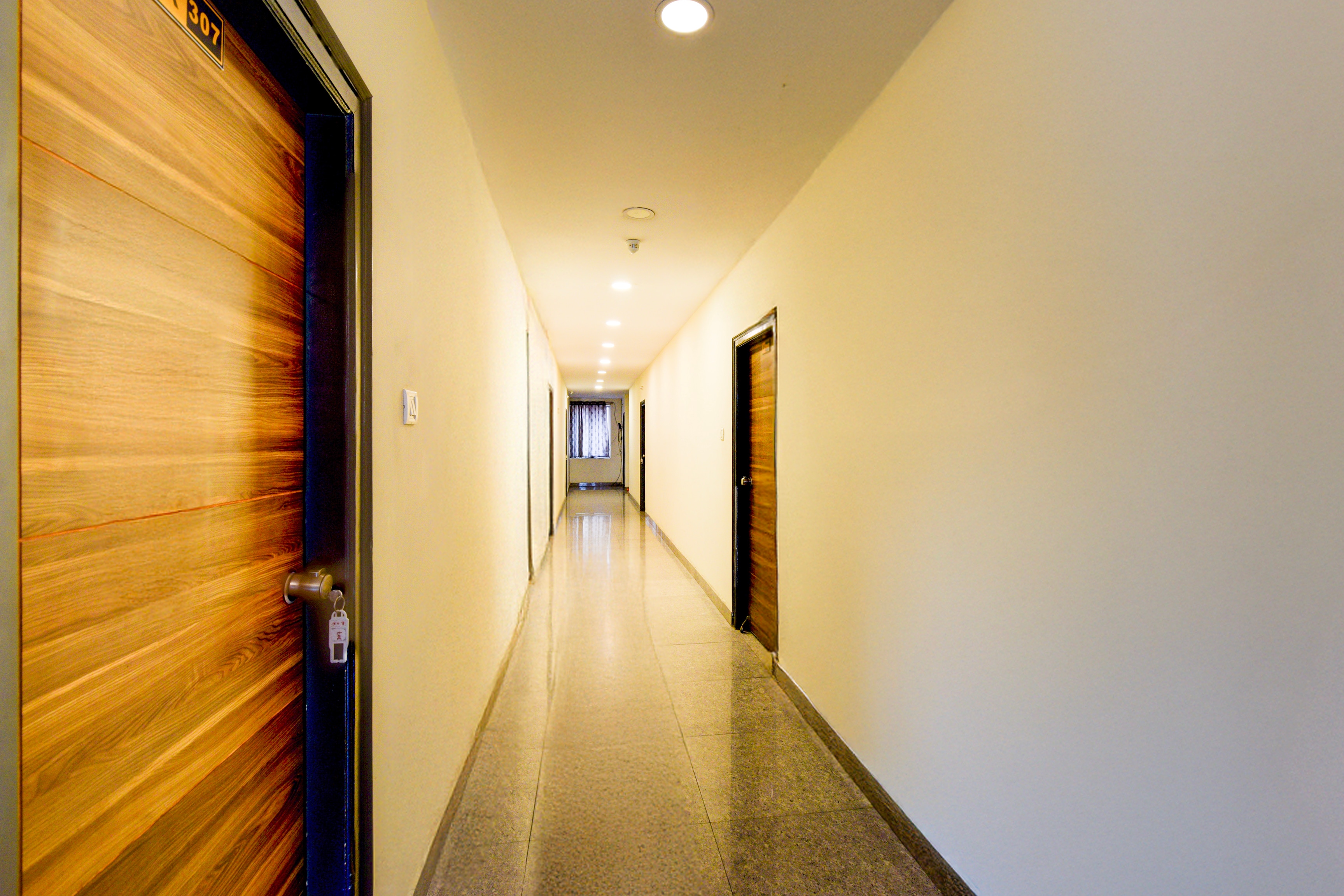 Super Hotel O AMR Planet Mall Hyderabad Formerly R Square in Hyderabad