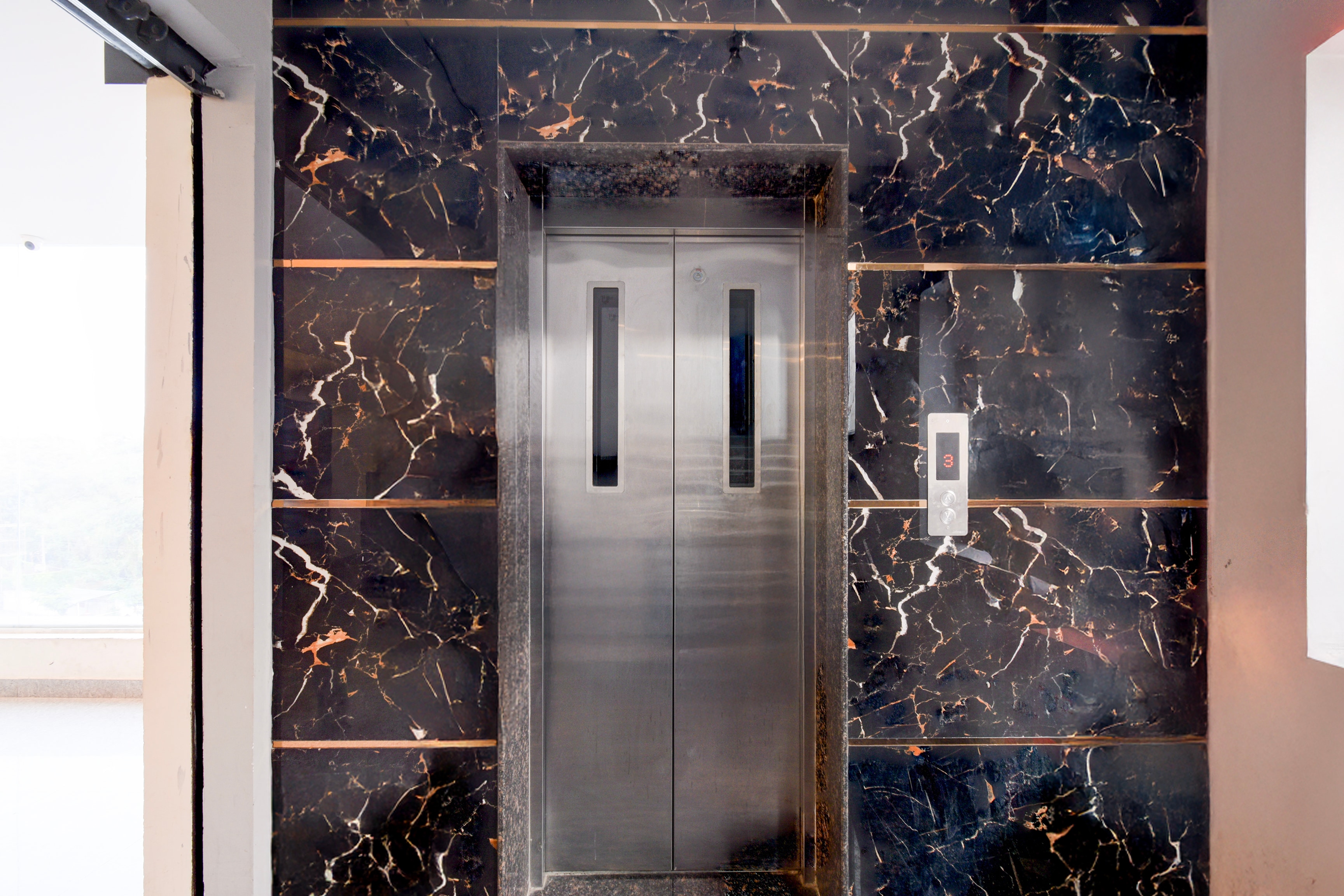 Super Hotel O AMR Planet Mall Hyderabad Formerly R Square in Hyderabad