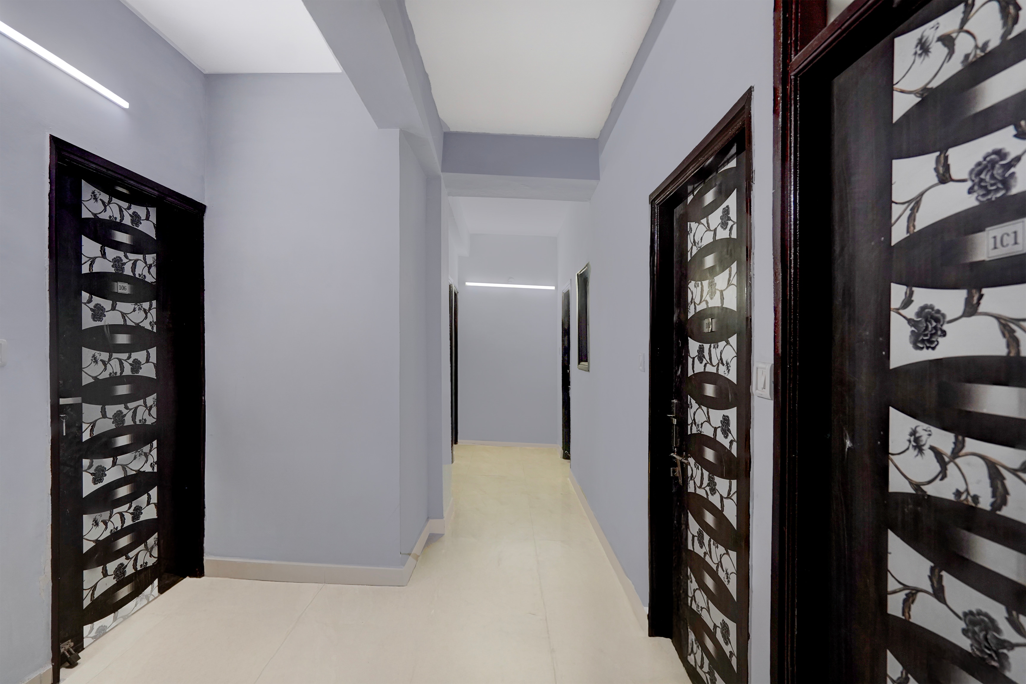 Collection O Uttam Nagar West Metro Station Formerly Vishwas Park in Delhi