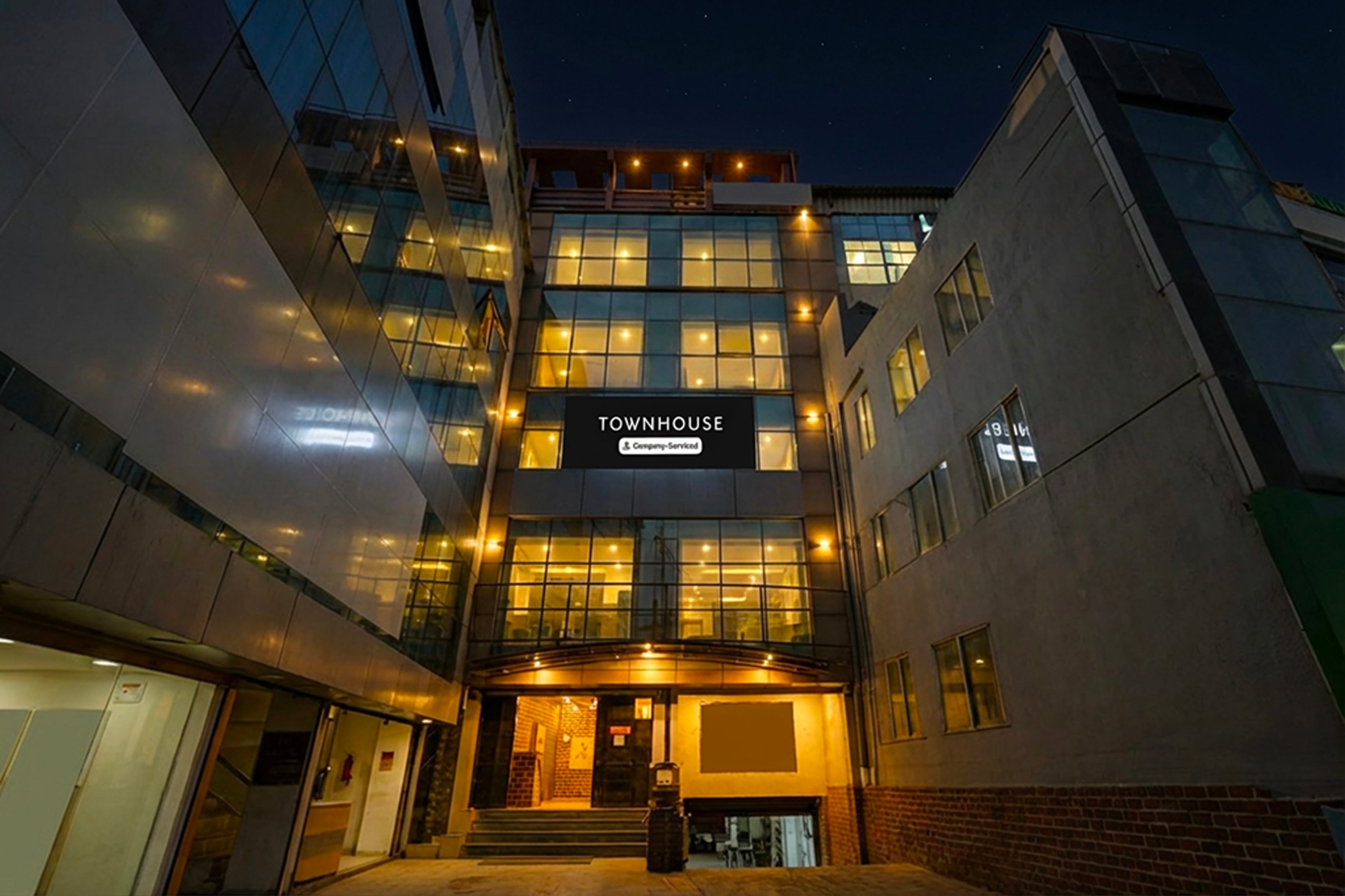 Super Townhouse Outer Ring Road Bellandur Formerly Ottoman in Bangalore