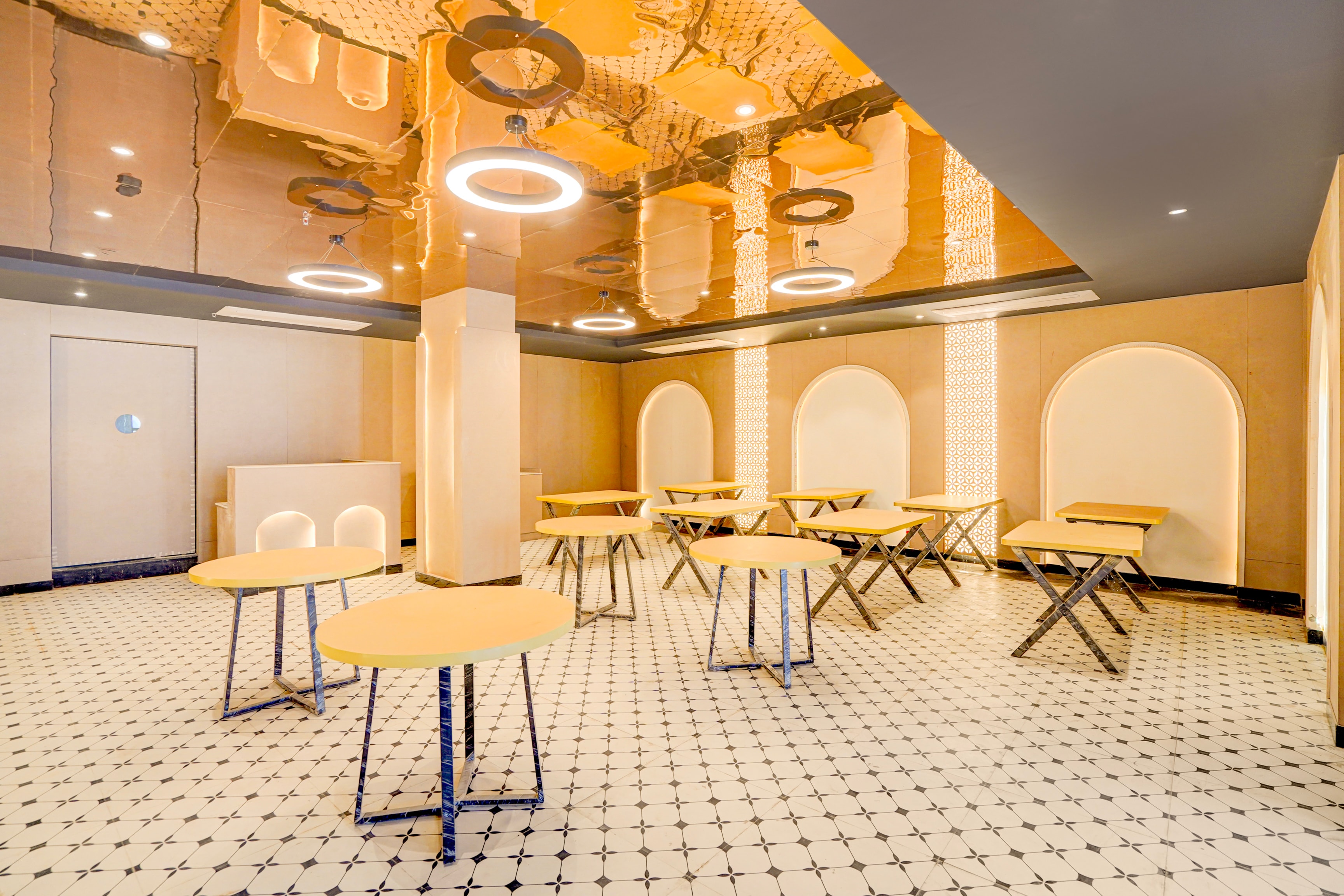 Palette Hotel and Resorts Patrakar Colony Formerly Shree Maruti Tower in Prayagraj