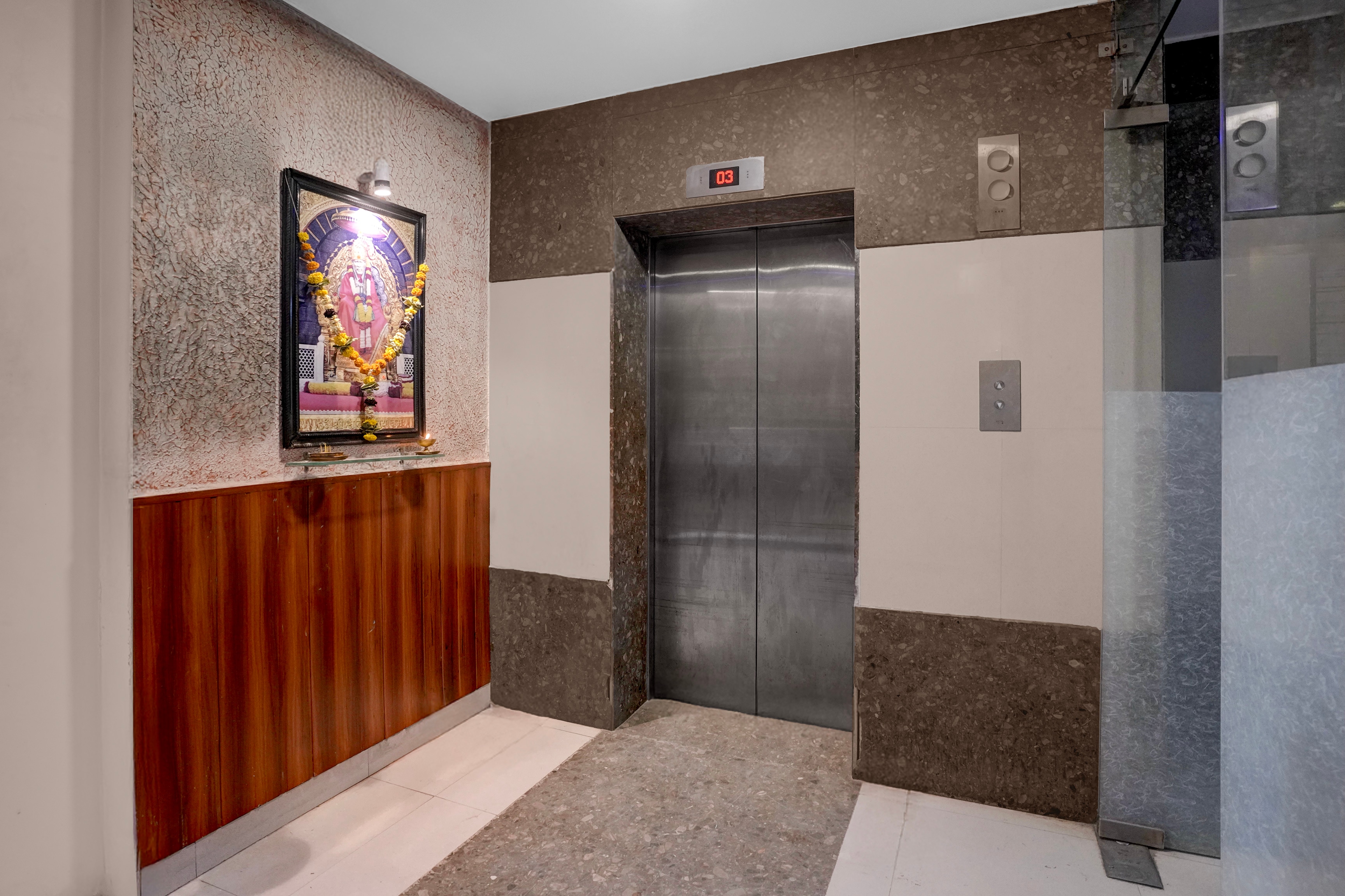 Super Townhouse MIDC Andheri Formerly Royal international in Mumbai