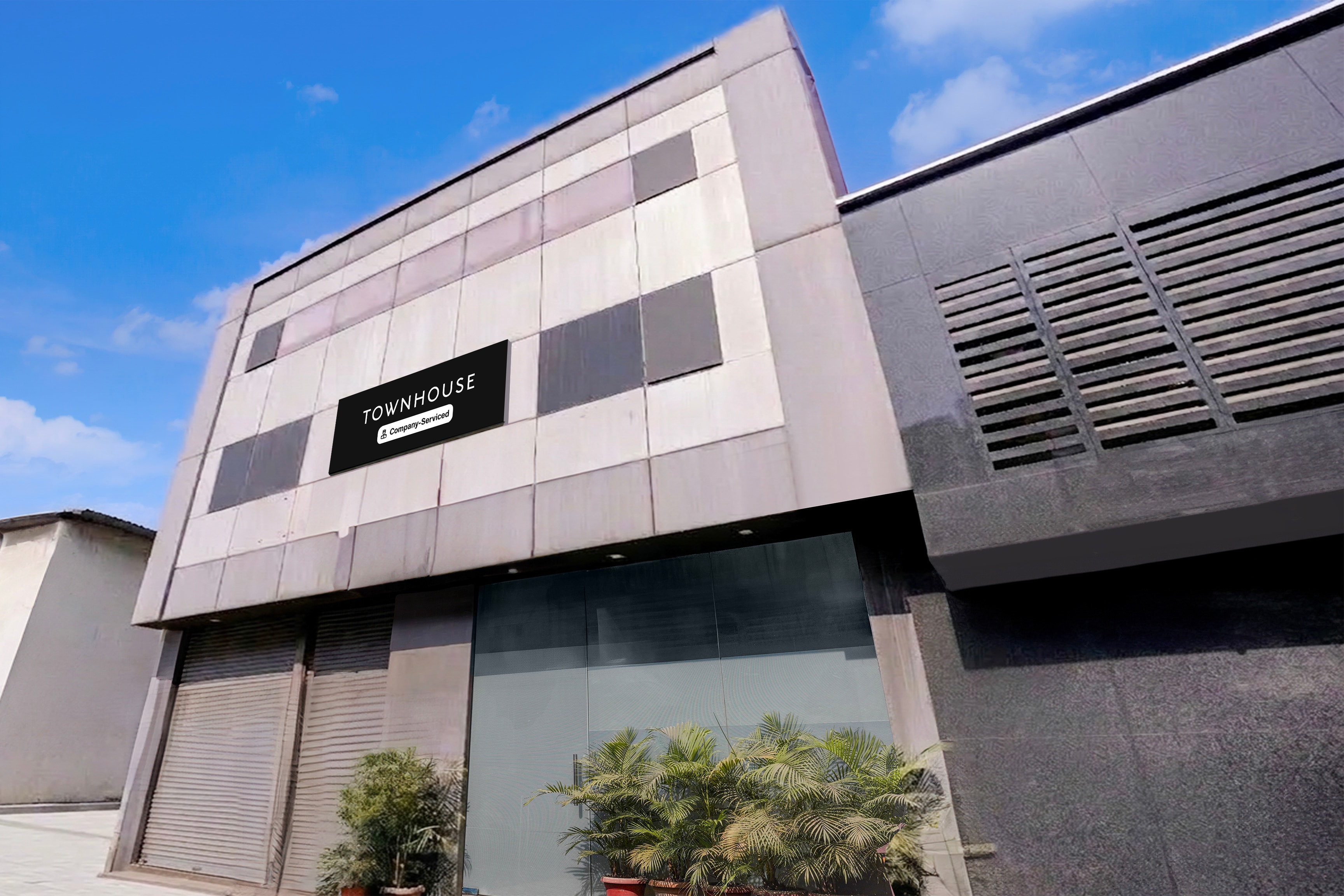 Super Townhouse MIDC Andheri Formerly Royal international in Mumbai