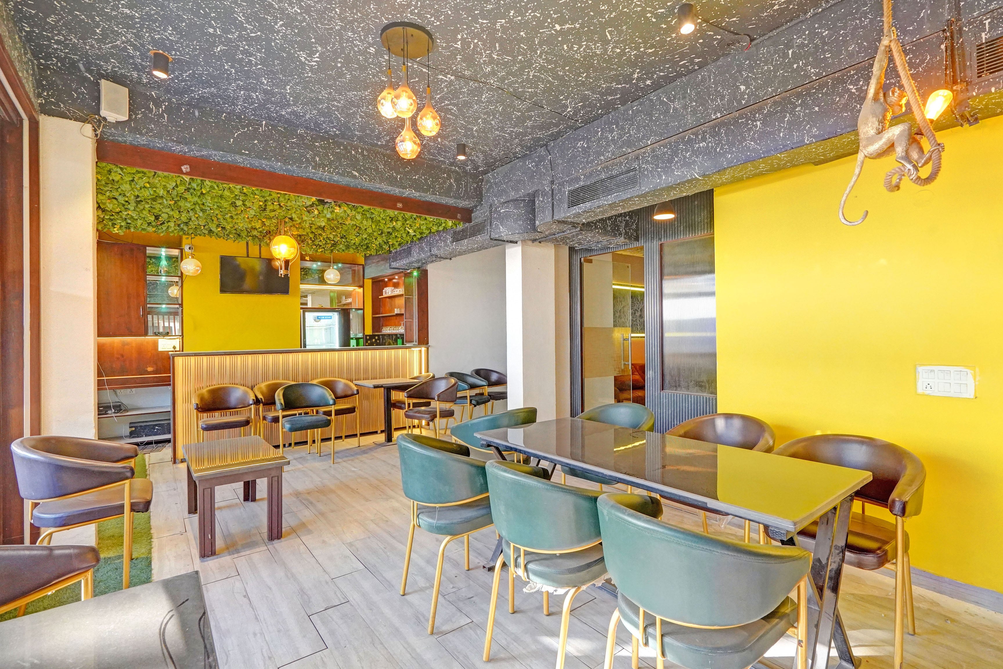 Super Townhouse Old Kalka Ambala Road Formerly Viraj inn in Zirakpur