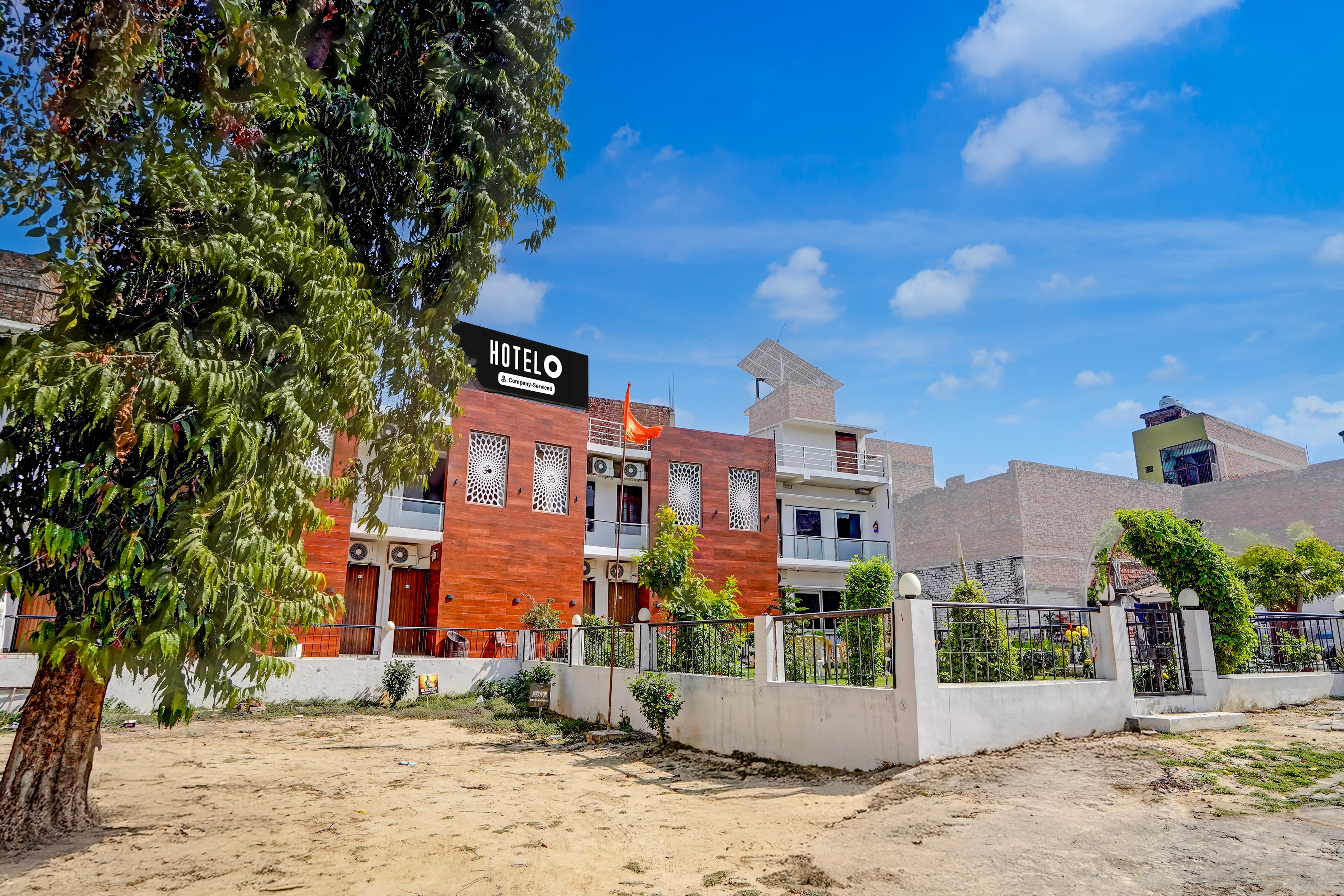 Super Hotel O Rakabganj Crossway Ayodhya Formerly Ramaland Homestay in Ayodhya