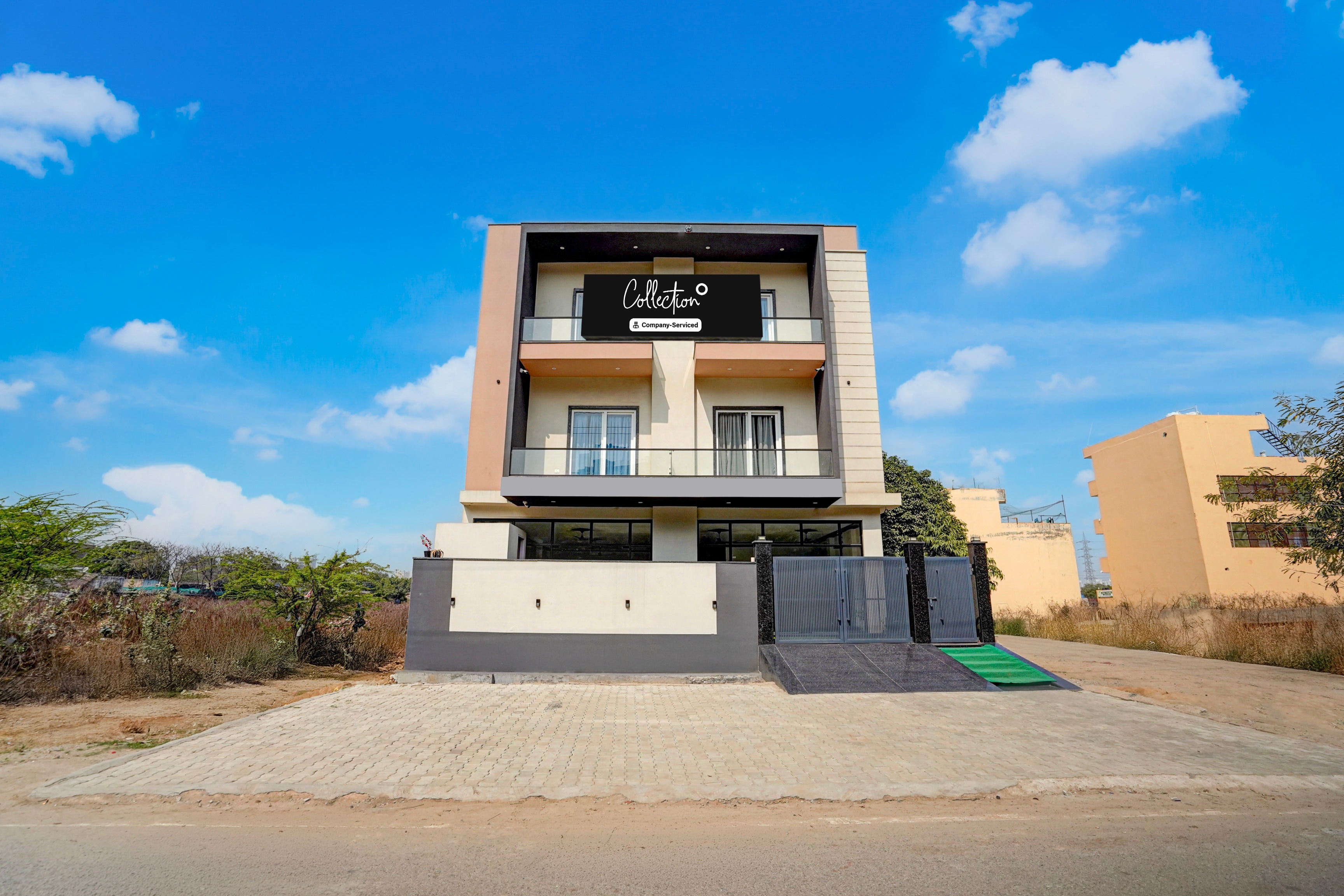 Collection O Zeta I Noida Formerly The Royal Harmony in Noida