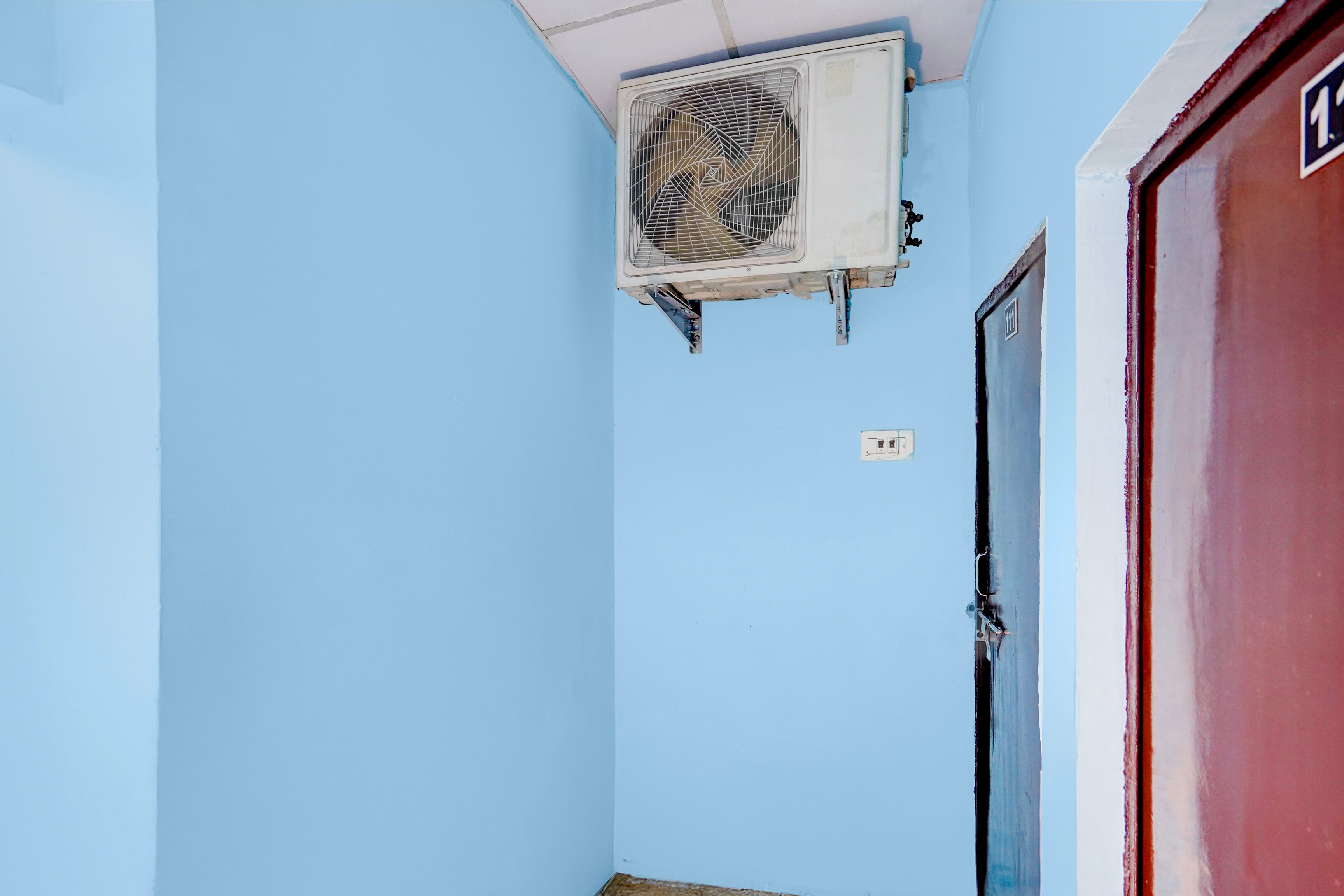 Hotel O Singar Nagar Metro Station Lucknow Formerly Highway Inn in Lucknow