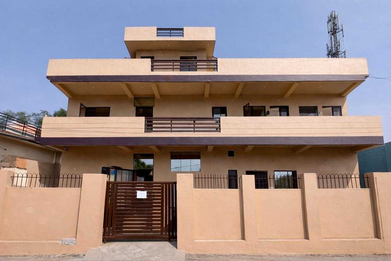 Hotel O Dharampur Crossway in Dehradun