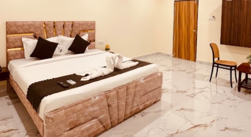 Hotel Sky Palace in Hyderabad