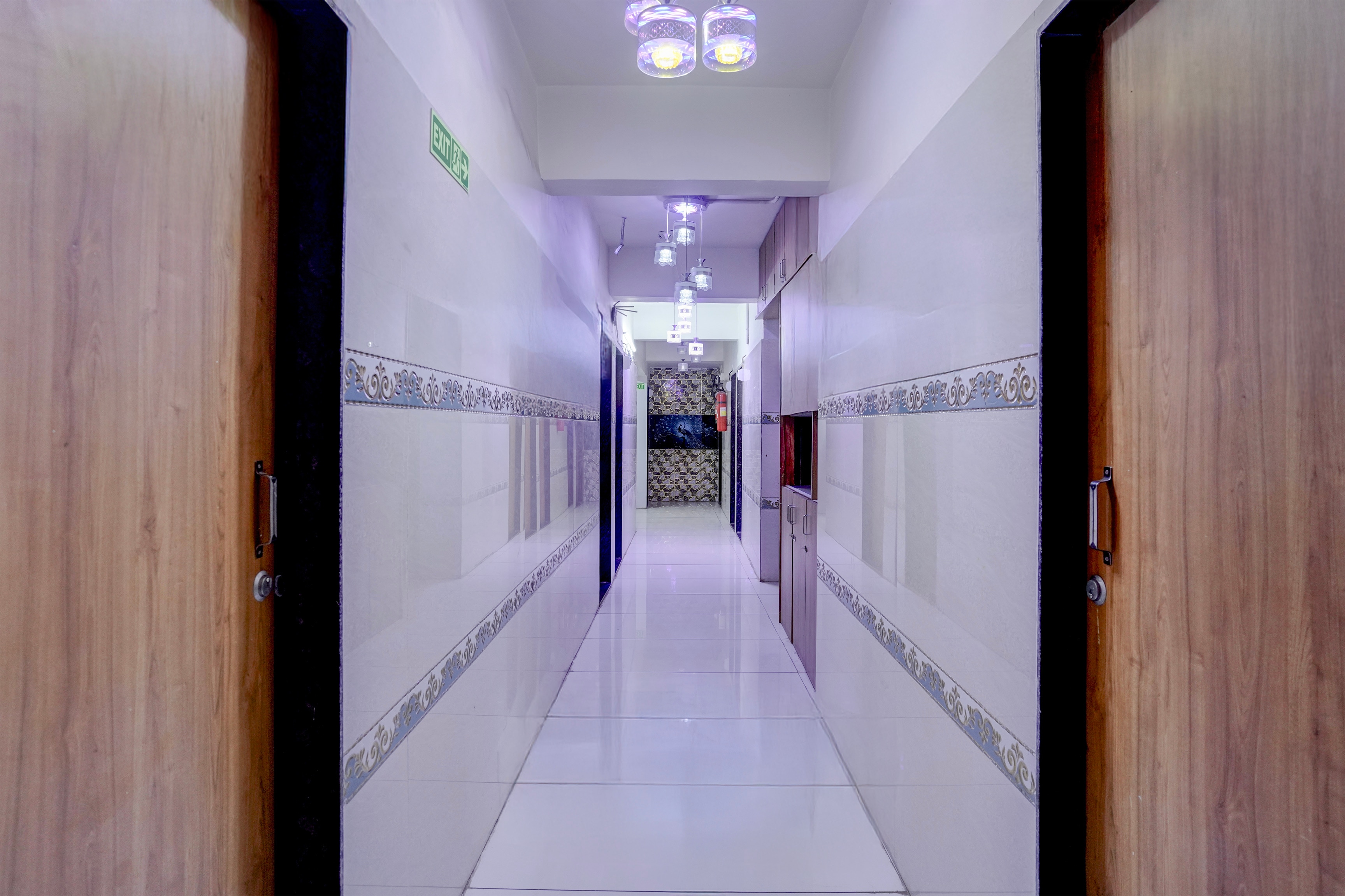 Super Hotel O MG Road Crossway Formerly Ravi Palace in Rajkot