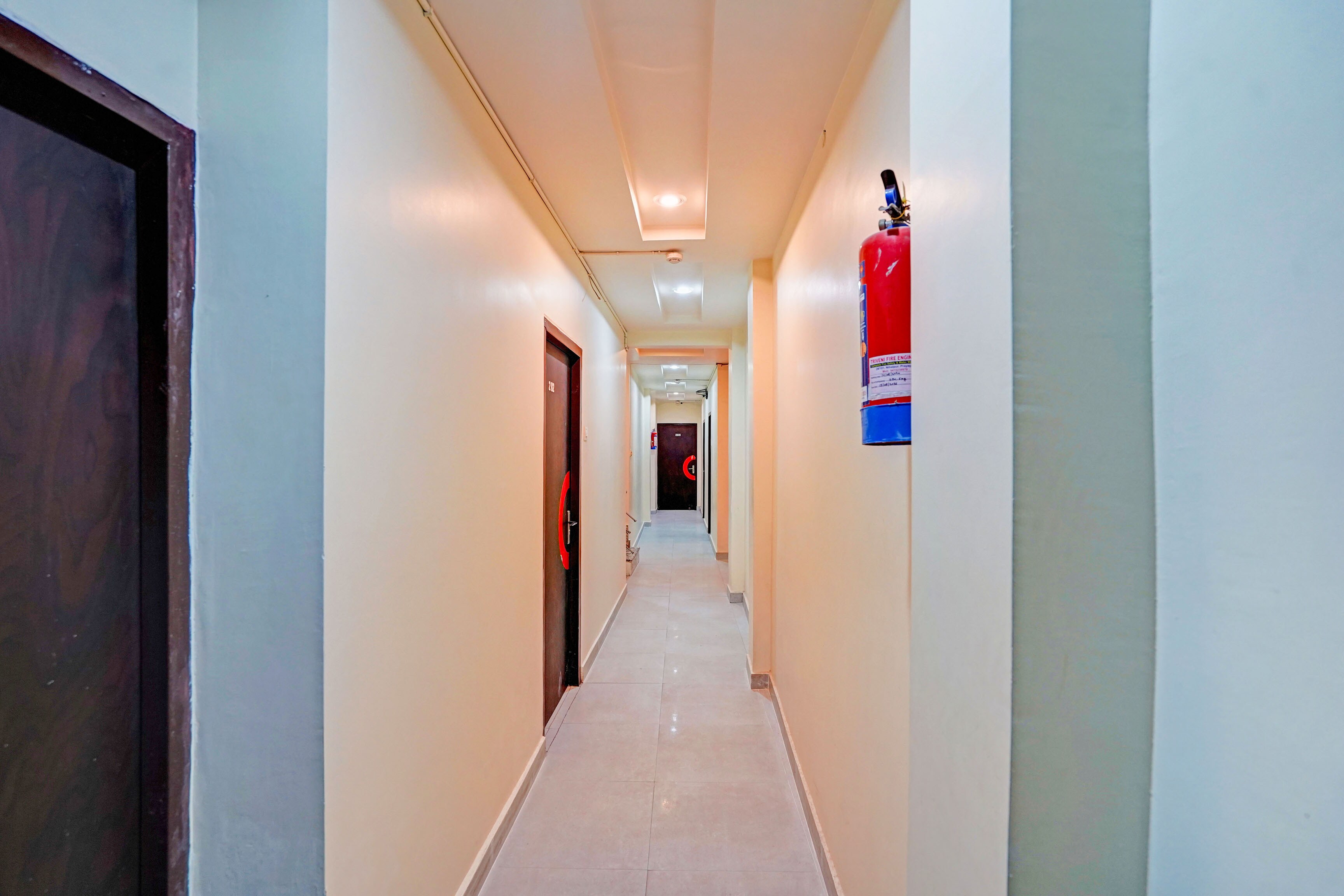 Collection O Prayagraj Bus Stop Formerly Sonica Gold in Prayagraj