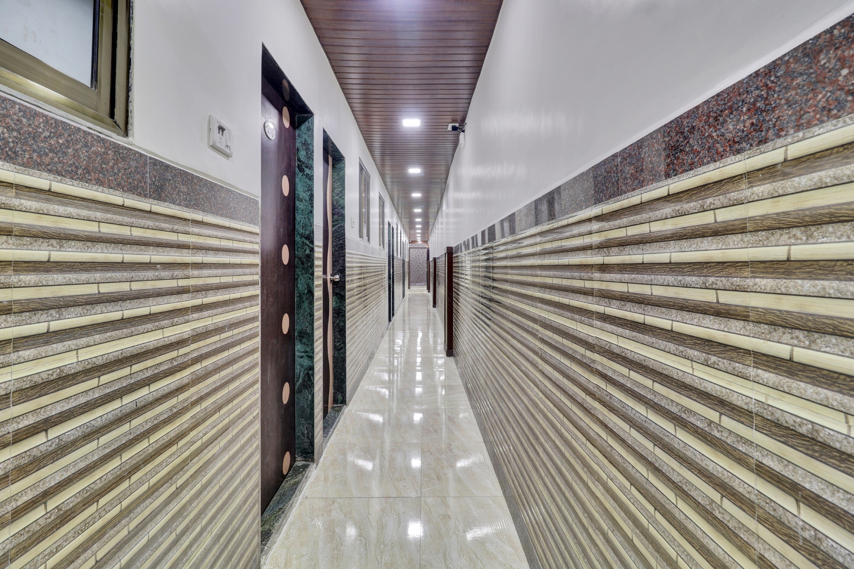 Collection O Kurla LBS Road Formerly Mumbai Residency in Mumbai