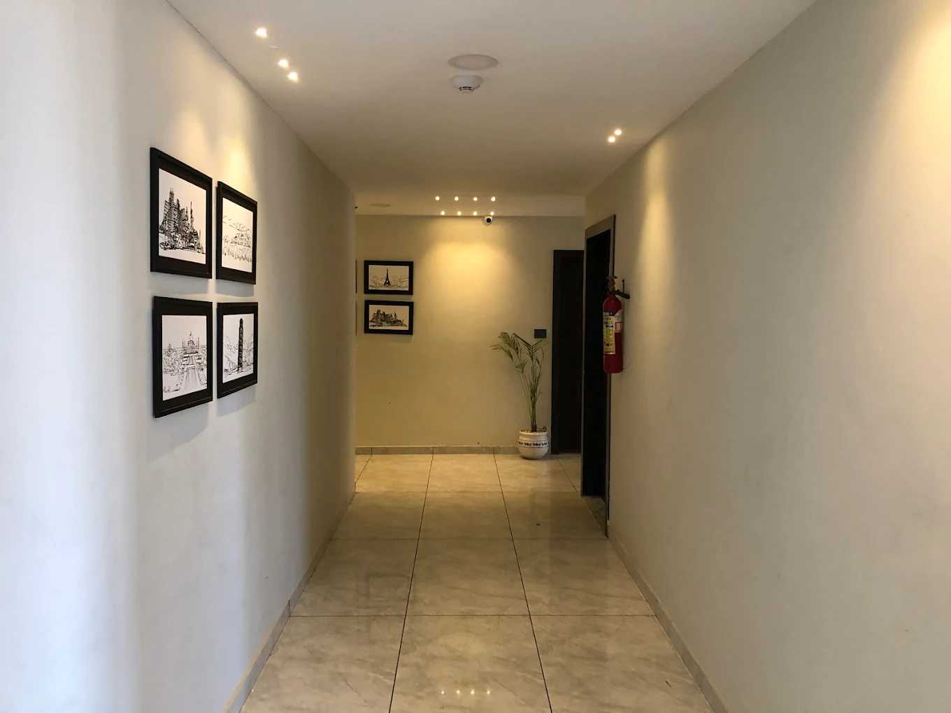 Townhouse Garudeshwar Dutt Temple Formerly The Grand Unity in Vadodara