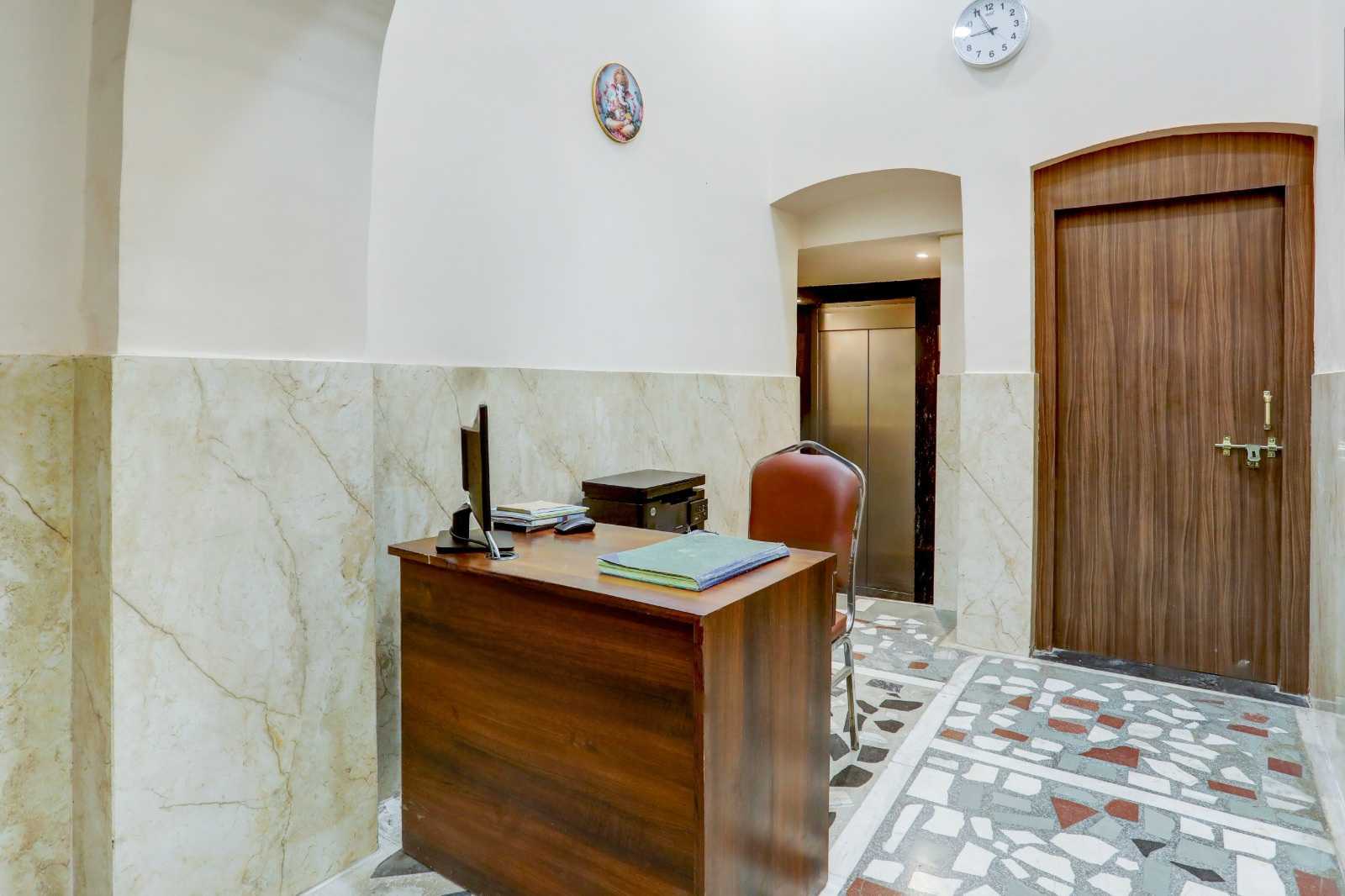 Townhouse Prayagraj Railway Station Road Formerly Ganga Niwas in Prayagraj