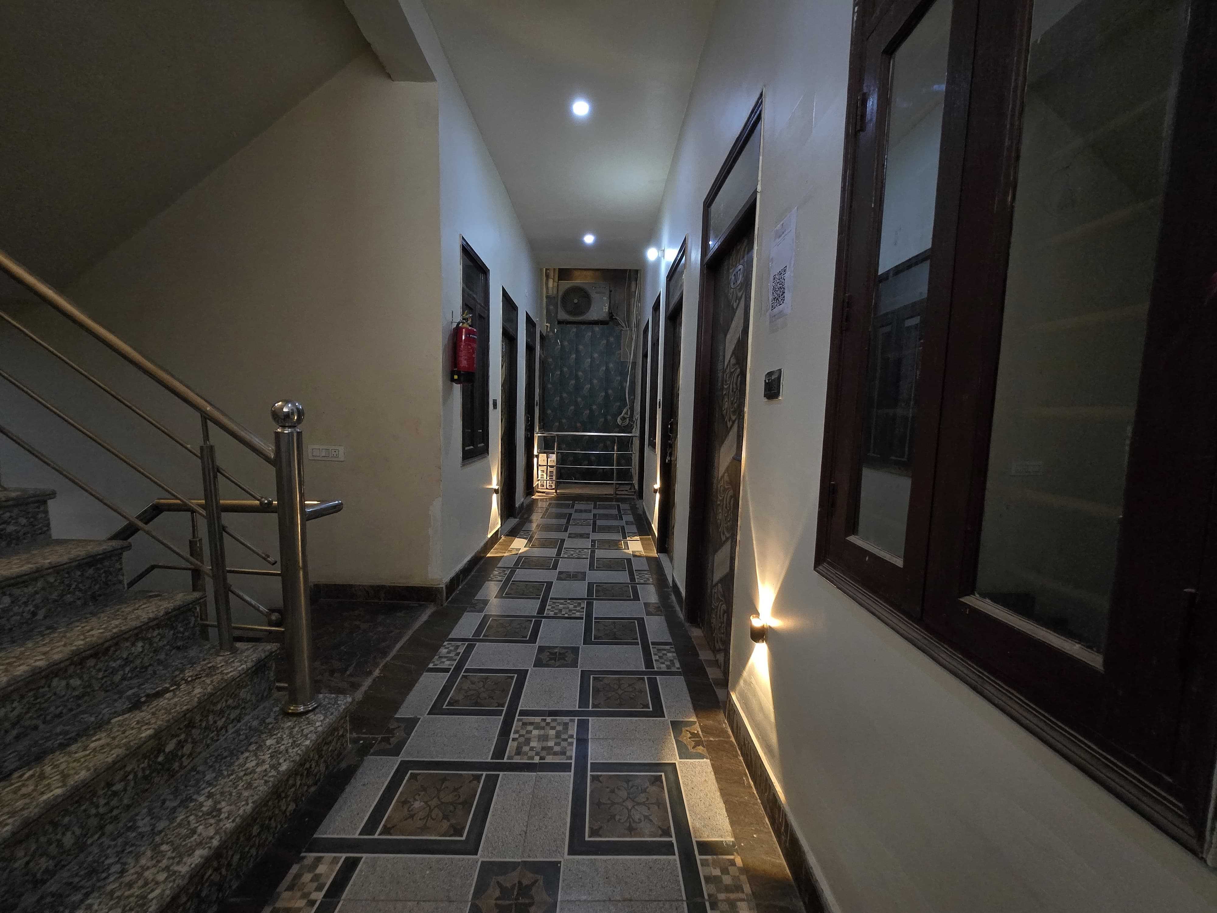 Hotel O Prem Mandir Formerly Charnamrit Vatika in Vrindavan