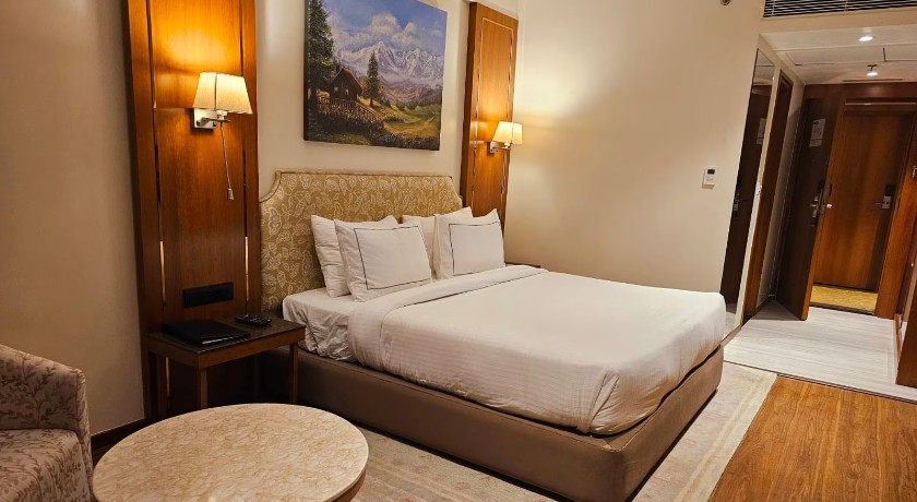 Comfort Hotel Vista in Lucknow