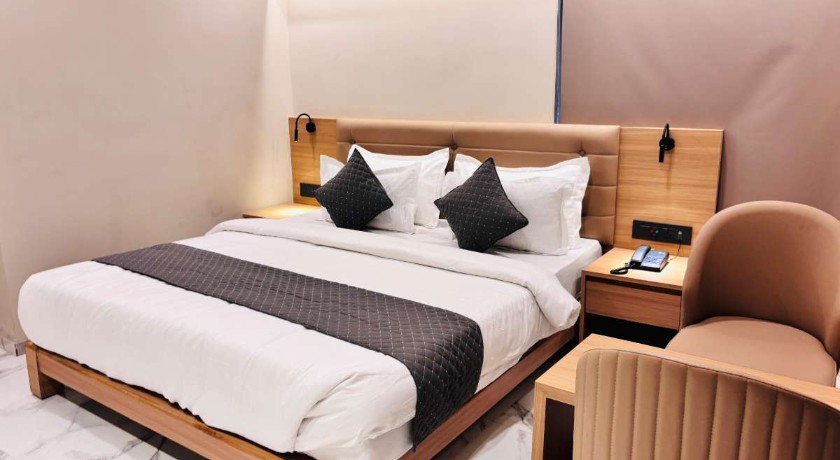 Hotel Star Wood in Rajkot