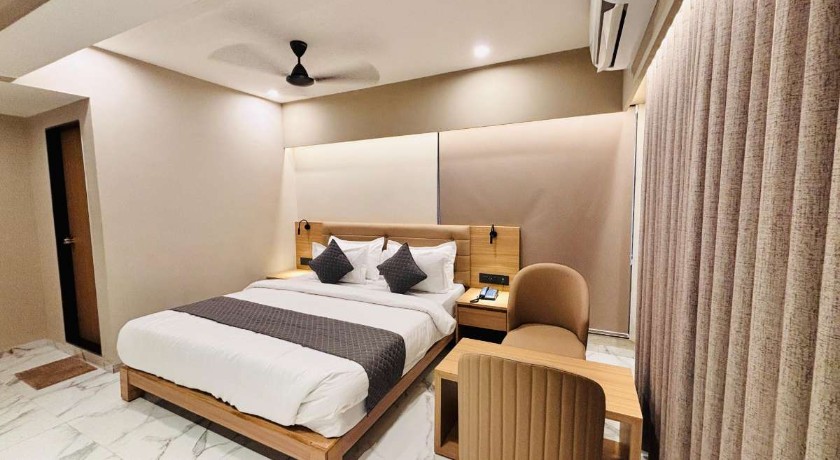 Hotel Star Wood in Rajkot