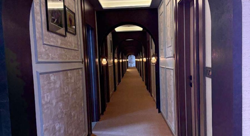 Hotel Vallabh Sky in Vadodara