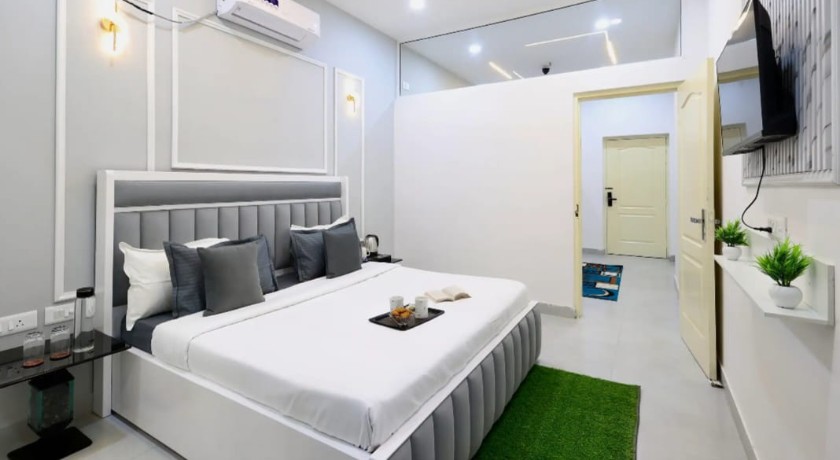 NX One Studio in Noida