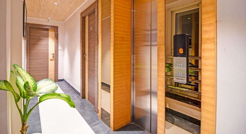 Kzar Select in Kolkata