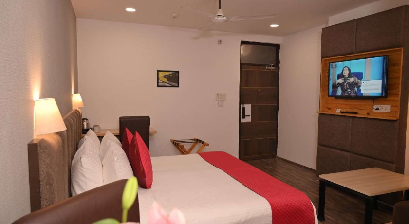 Hotel Ayaan Residency in Noida