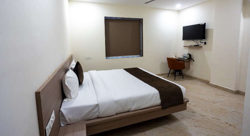  Hotel V Grand, The Grand Standard in Hyderabad