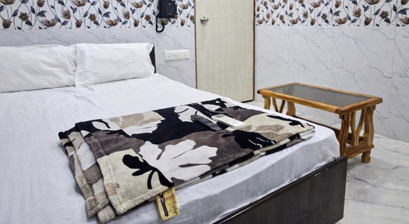 Relax Hotel in Mumbai