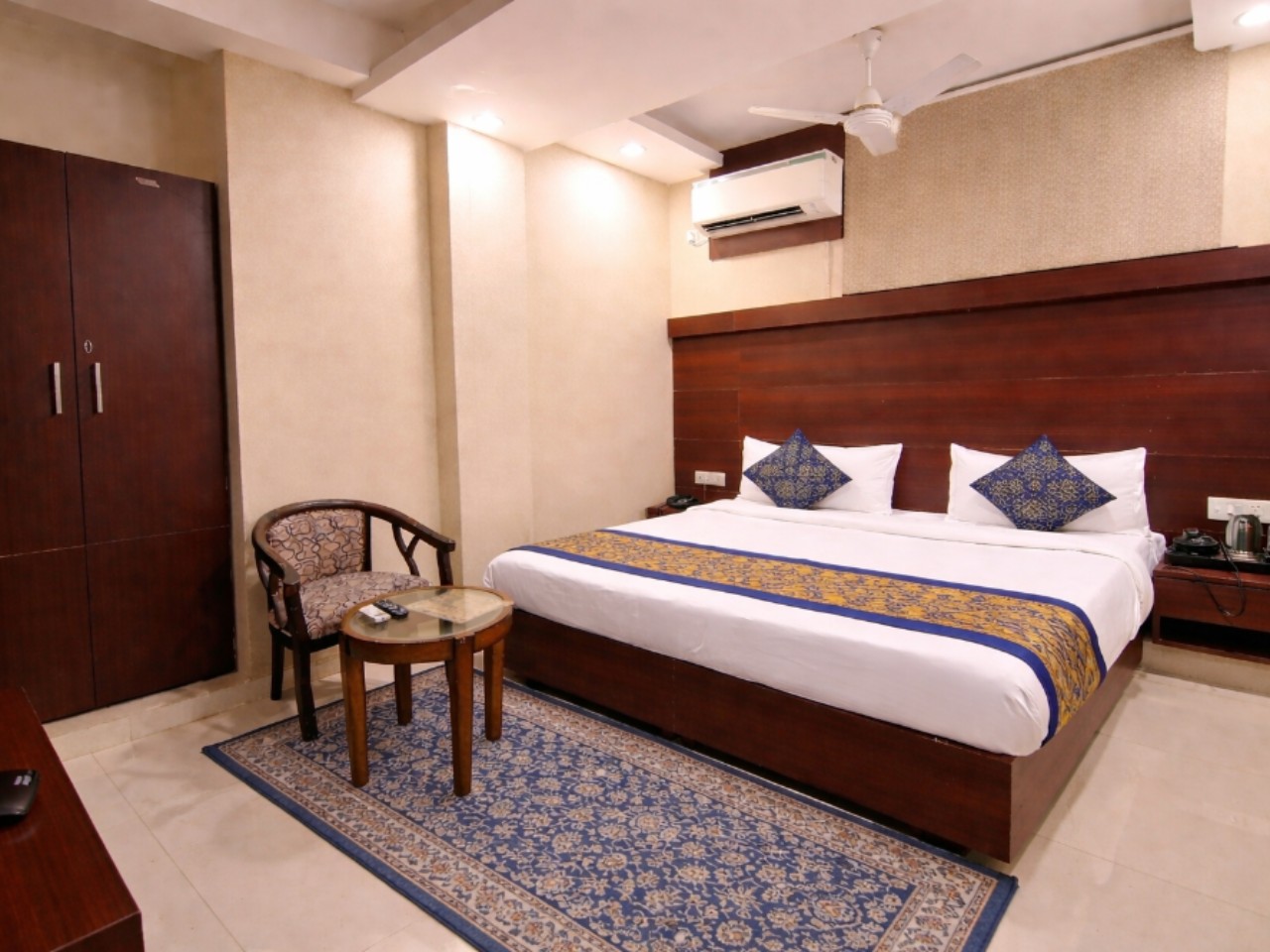 Mauryan Elite Hotel in Delhi