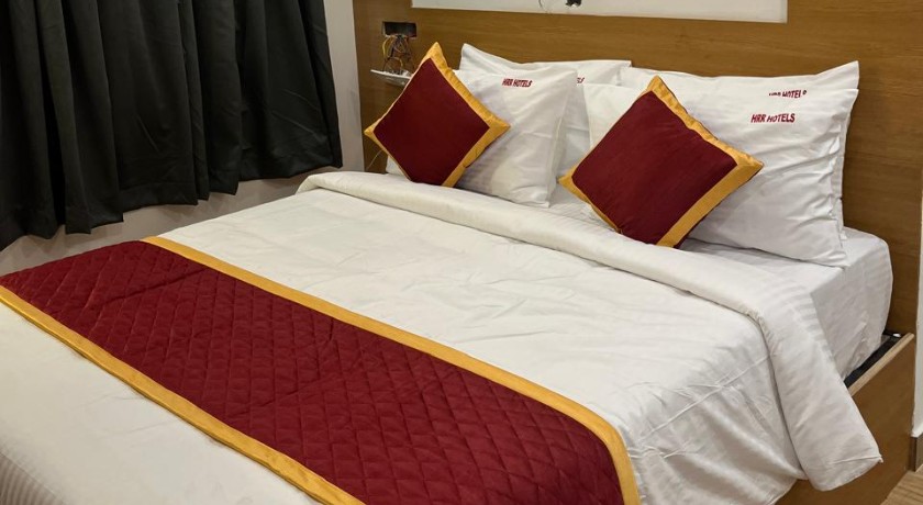 Hotel Sriveda Premium in Hyderabad