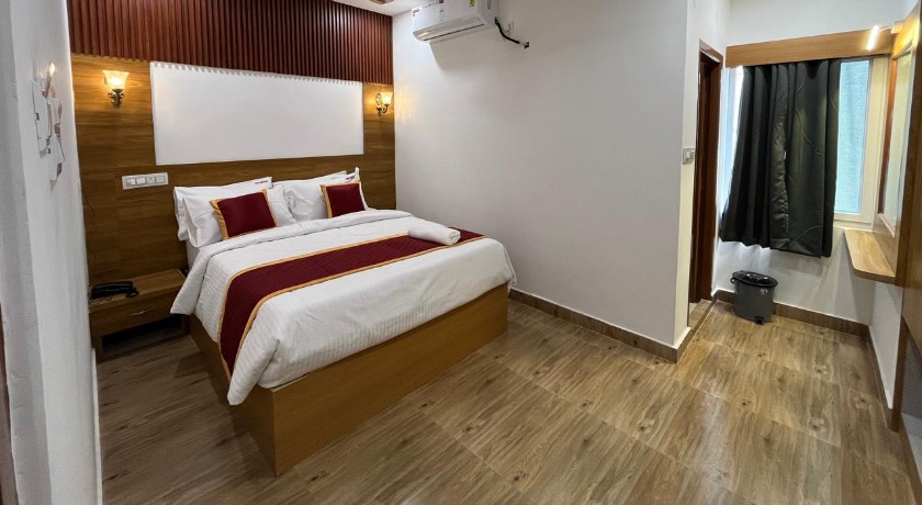 Hotel Sriveda Premium in Hyderabad