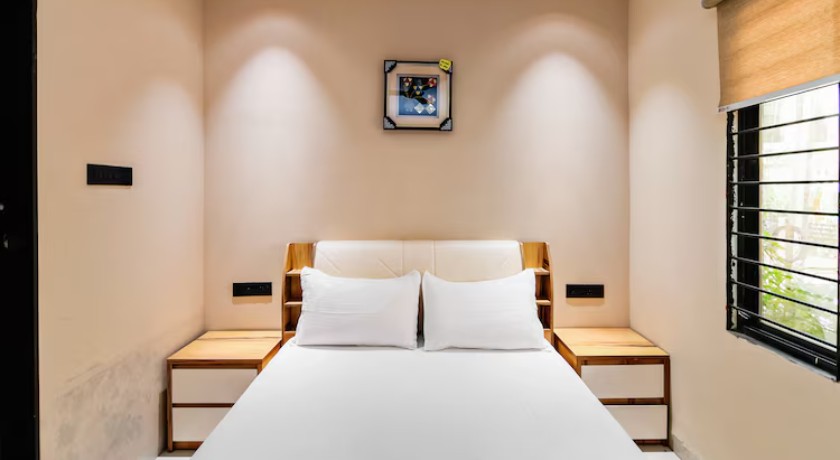 Stay10 Luxury Service Apartment in Indore