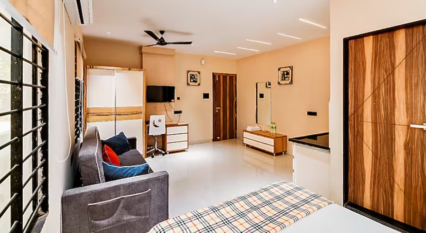 Stay10 Luxury Service Apartment in Indore
