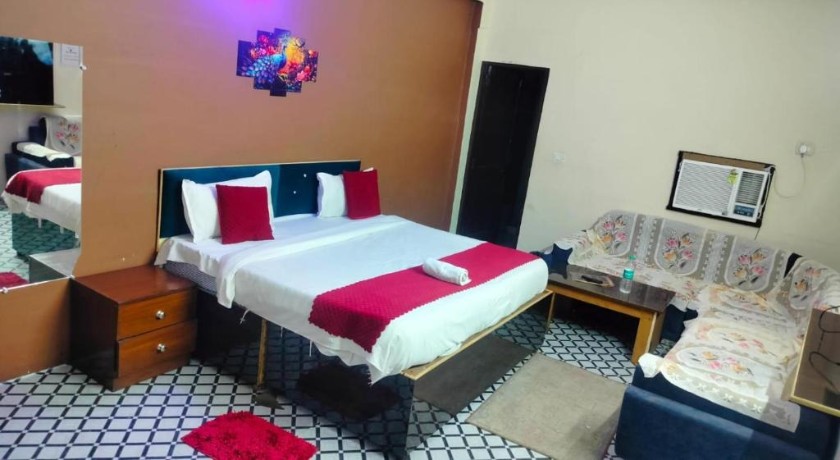 Hotel Royal Blue in Ghaziabad