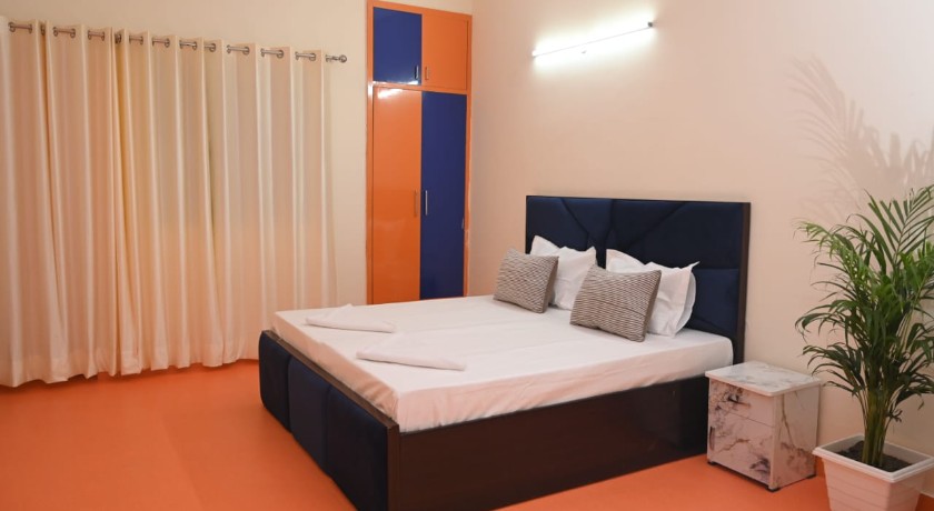 Hotel Melosaa in Noida