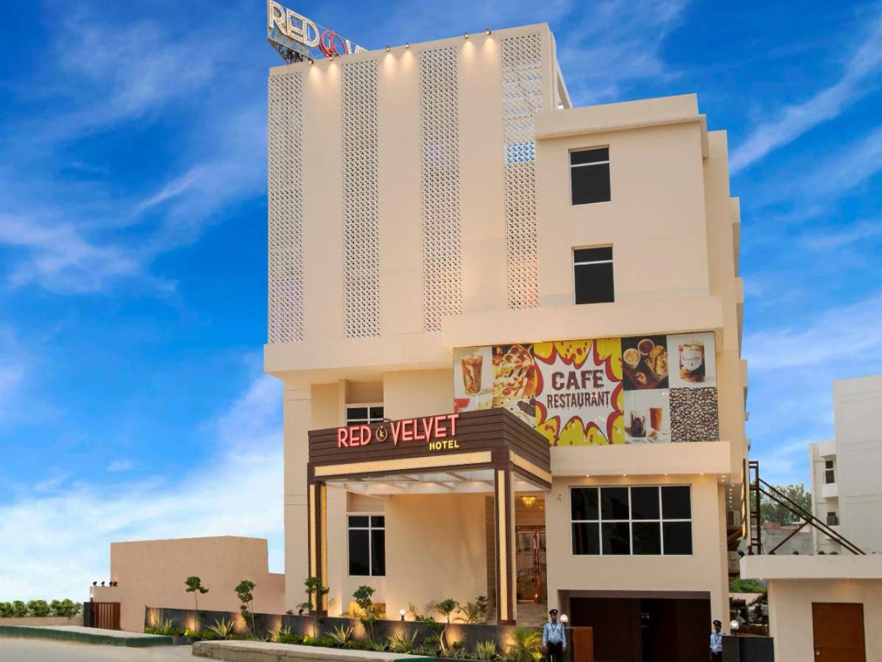 Hotel Red K Velvet in Ghaziabad