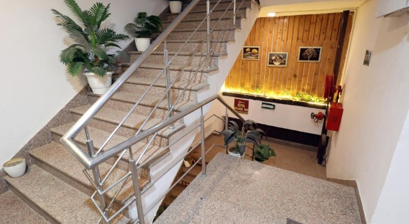 Hotel Golden Inn in Ghaziabad