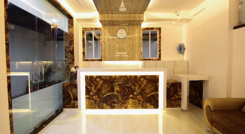 Hotel Fantacee in Navi Mumbai