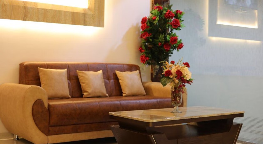 Hotel Fantacee in Navi Mumbai