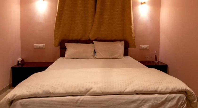 Raj Royal Hotel in Nagpur