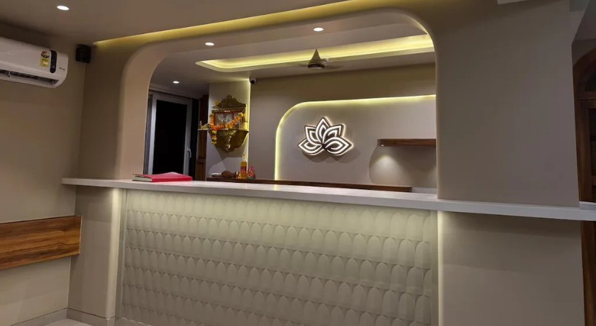 Hotel Avenue Inn in Navi Mumbai