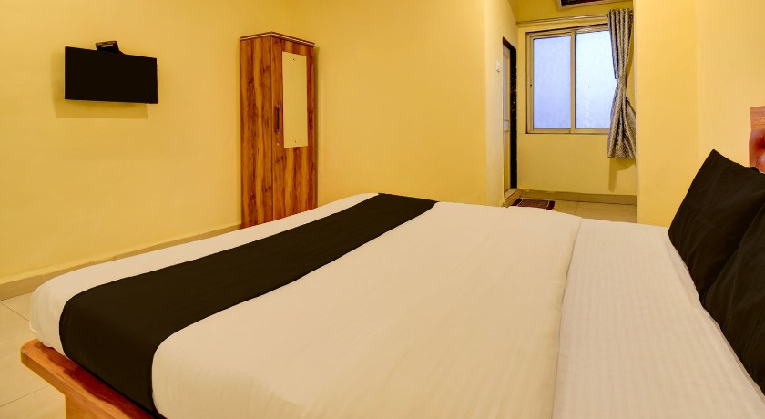 Arusai Hotel in Pune