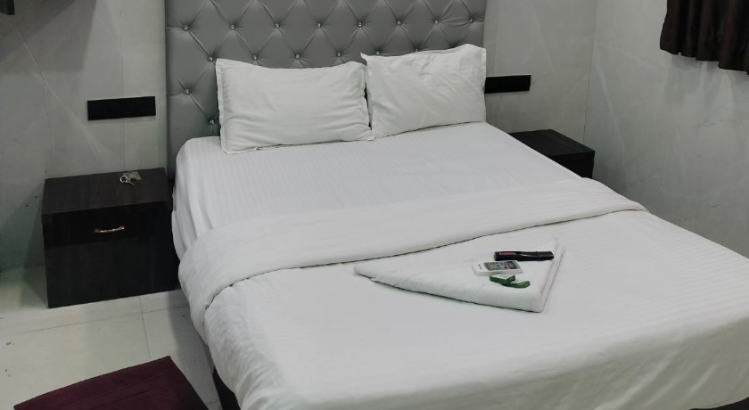 Hotel Royal Orbit in Mumbai