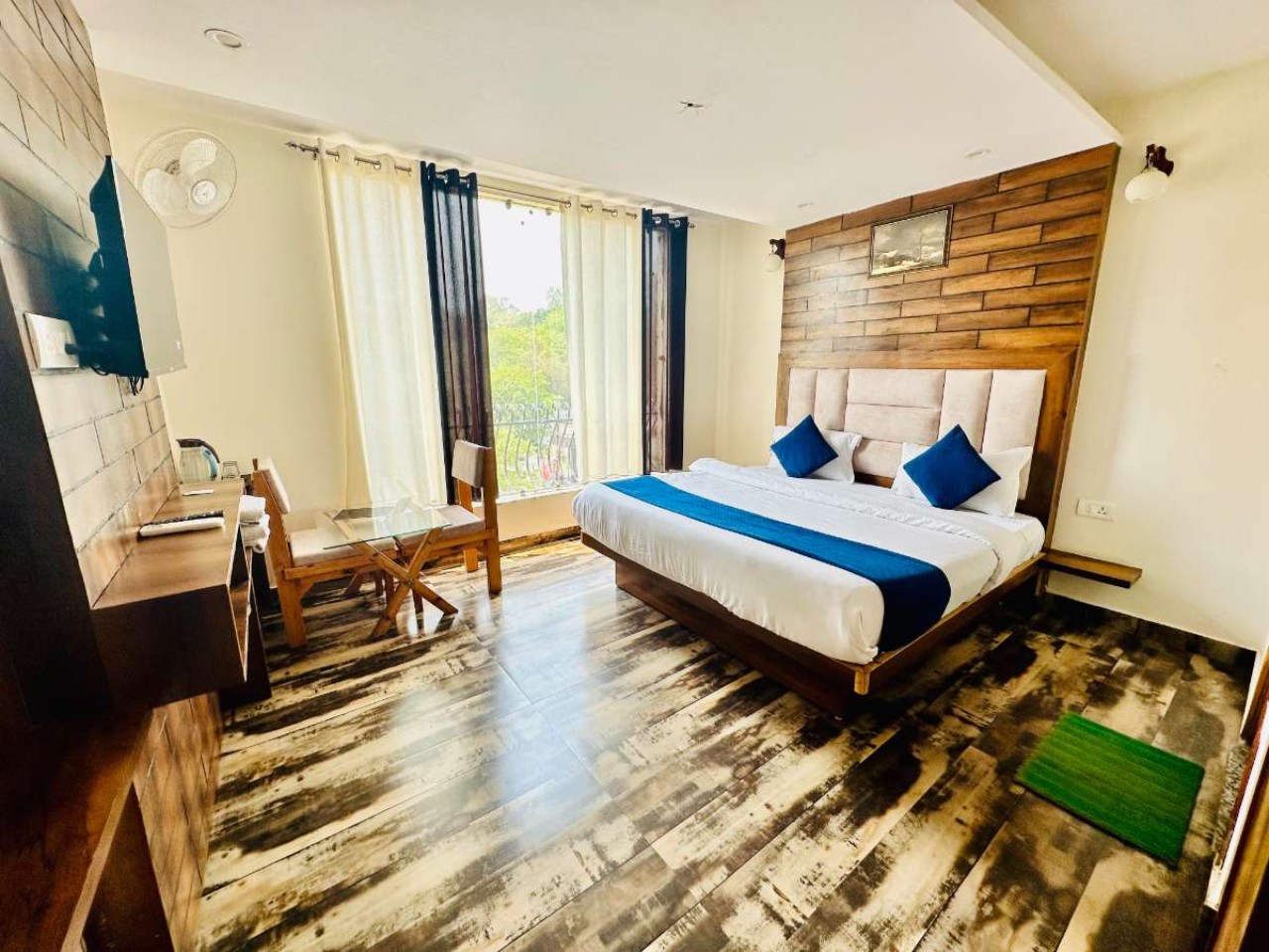 Hotel Royal Orbit in Dehradun