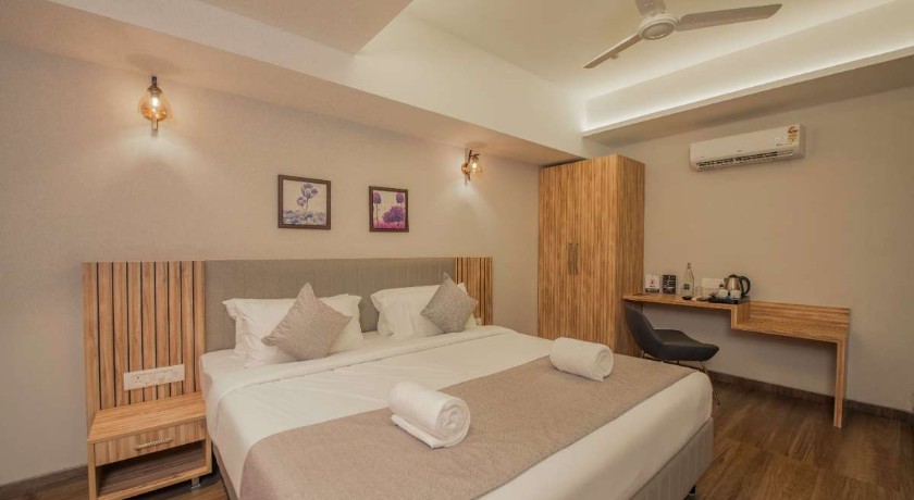 Hotel Shoolin Comforts in Mangalore