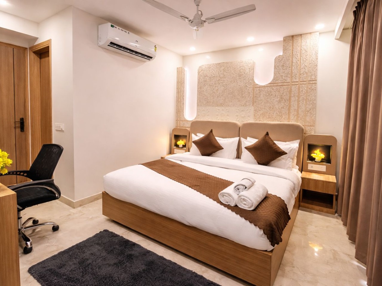 Dreamwood Hotel in Gurgaon
