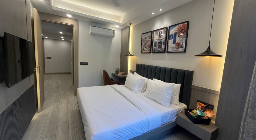 Saltstayz Premier-Millenium City Centre in Gurgaon
